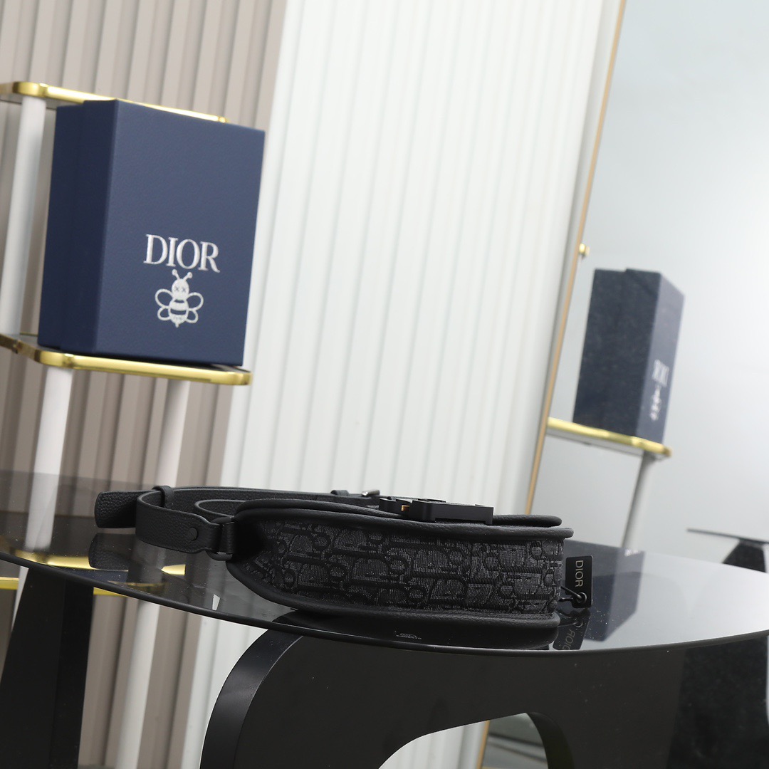 Diro Saddle Bag-20.5*16*5CM Diro Saddle Bag-20.5*16*5CM