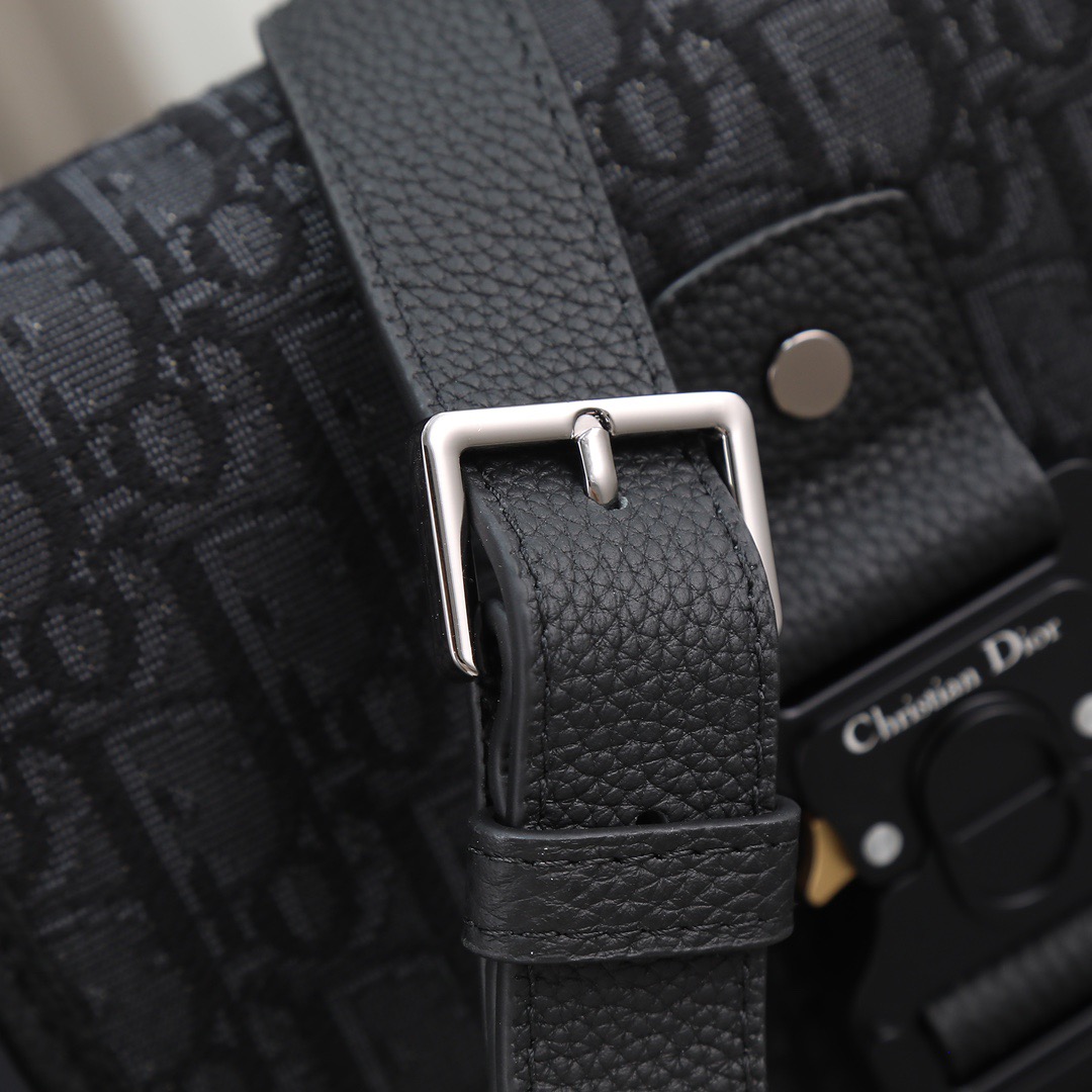 Diro Saddle Bag-20.5*16*5CM Diro Saddle Bag-20.5*16*5CM