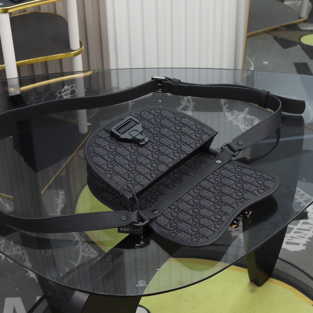 Diro Saddle Bag-20.5*16*5CM Diro Saddle Bag-20.5*16*5CM