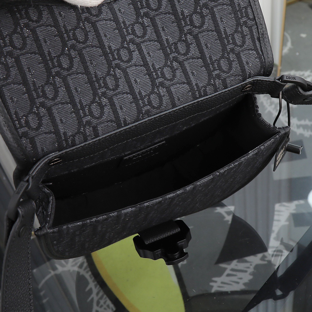 Diro Saddle Bag-20.5*16*5CM Diro Saddle Bag-20.5*16*5CM