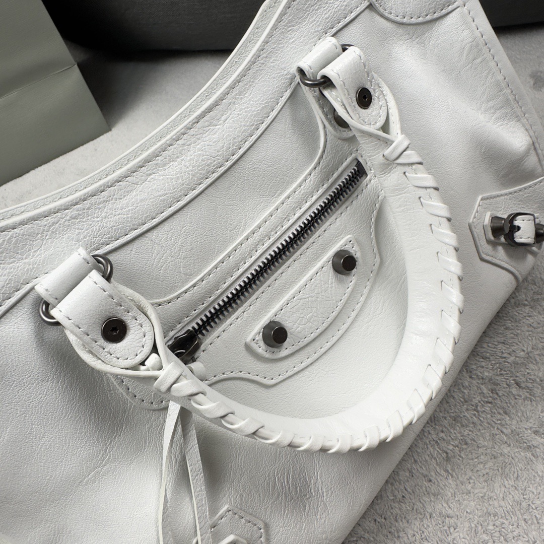 Balenciag Women’s Le City Bag in Optic White-30*20*11CM