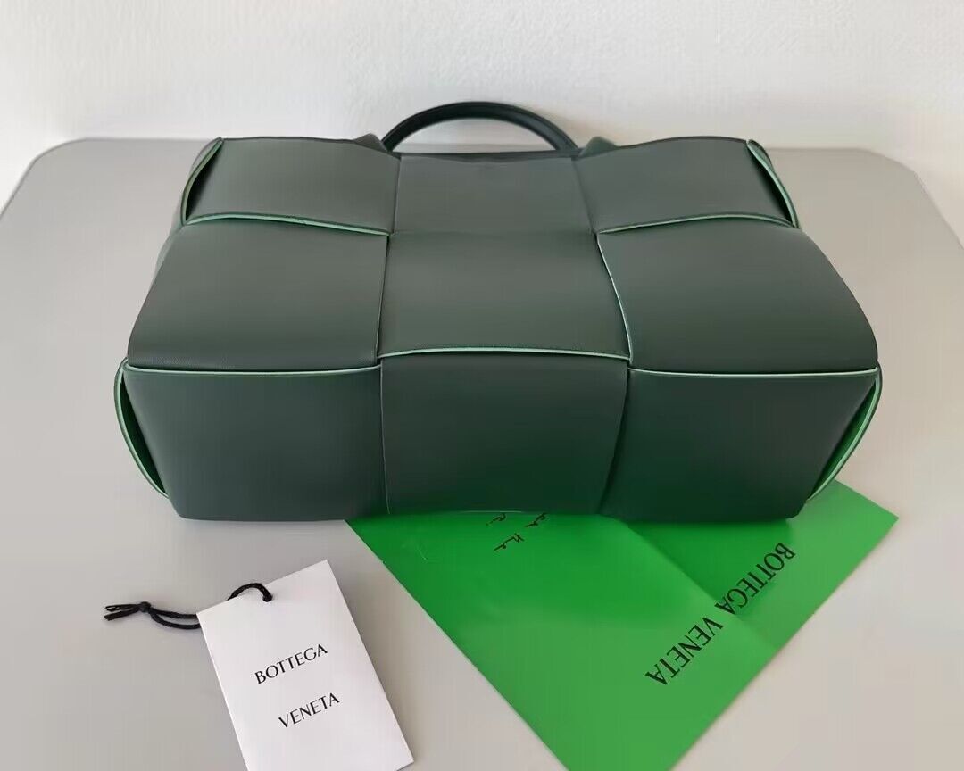 Bottega Arco Tote-30x20x11.5CM