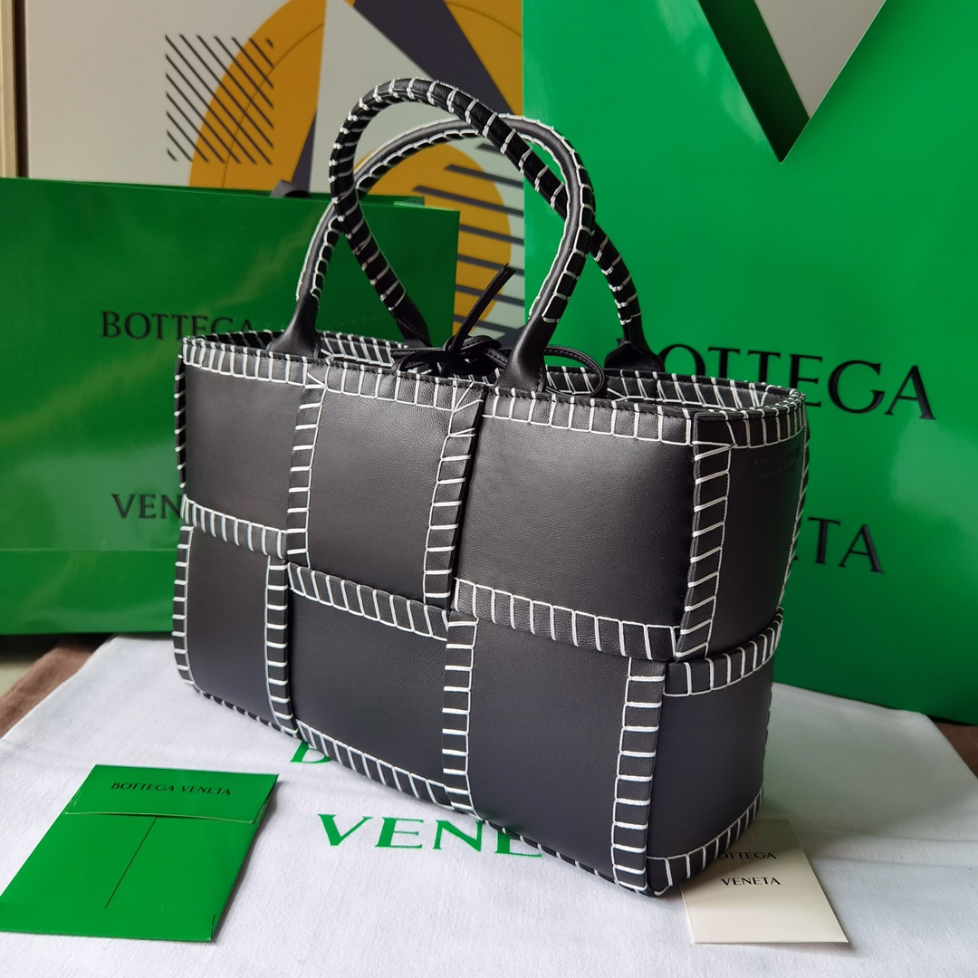 Bottega Arco Tote-30x20x11.5CM