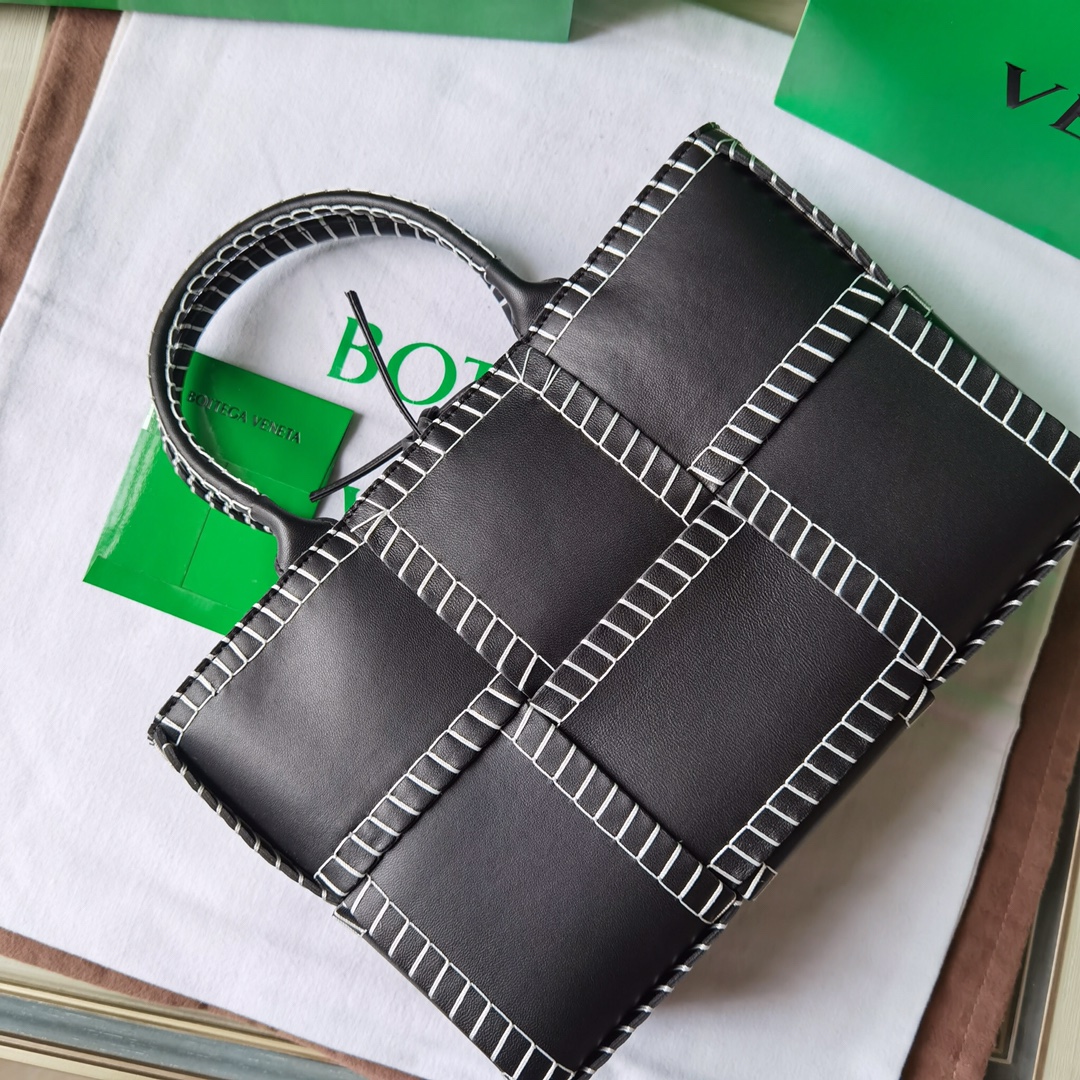 Bottega Arco Tote-30x20x11.5CM