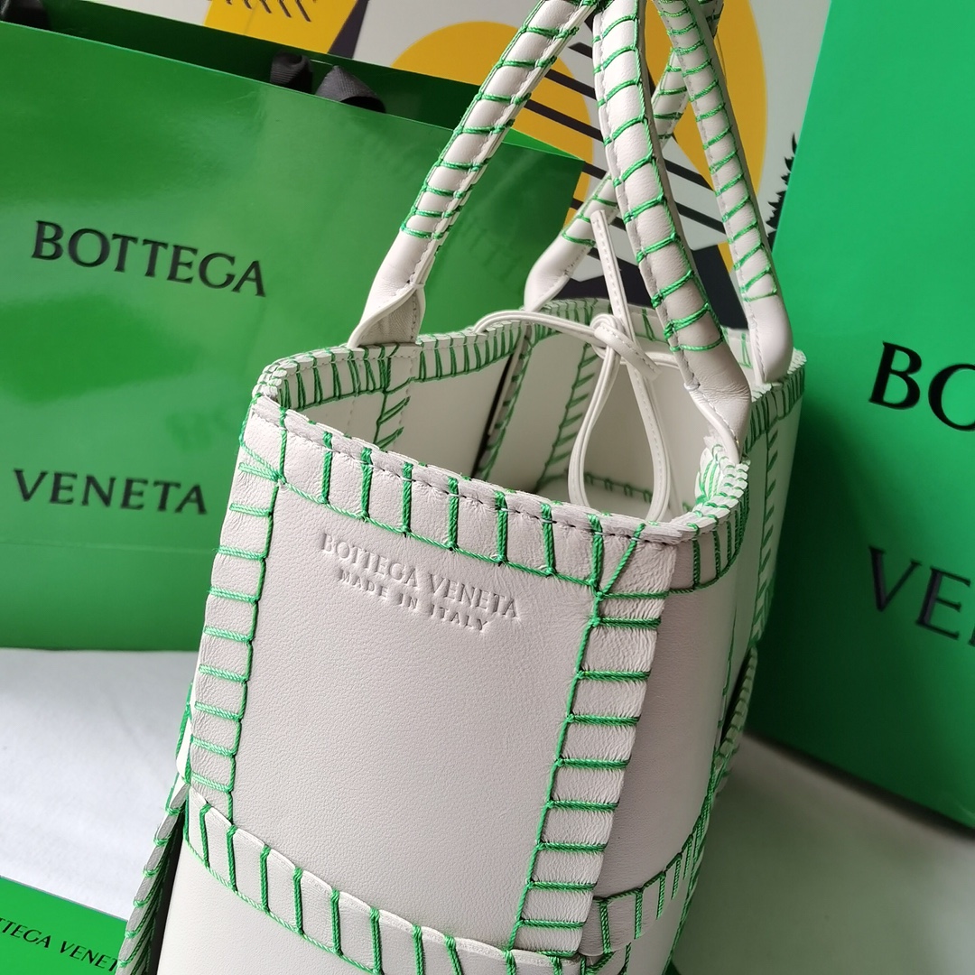 Bottega Arco Tote-30x20x11.5CM