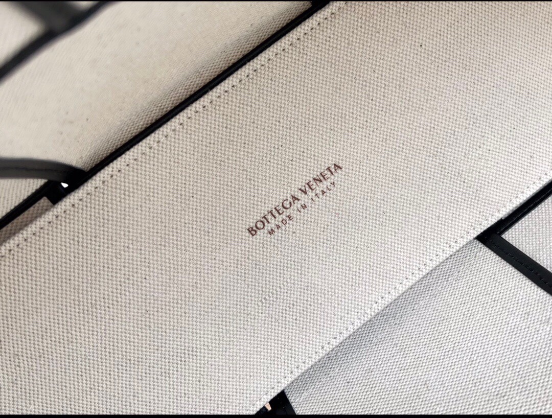 Bottega Arco Tote-36.5x24x13CM