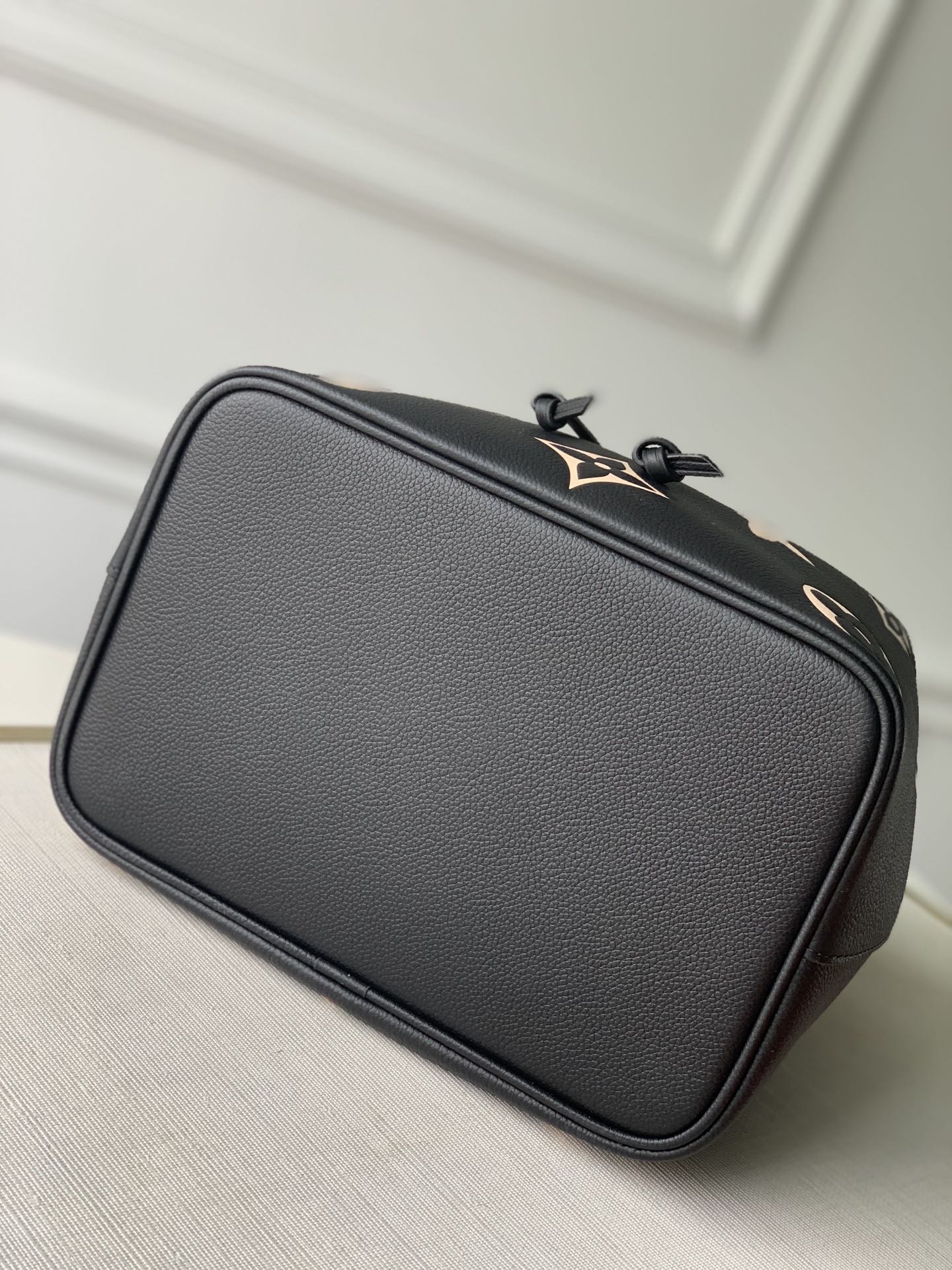 Louis Vuitton NéoNoé Crafty Bucket-26*26*17.5CM