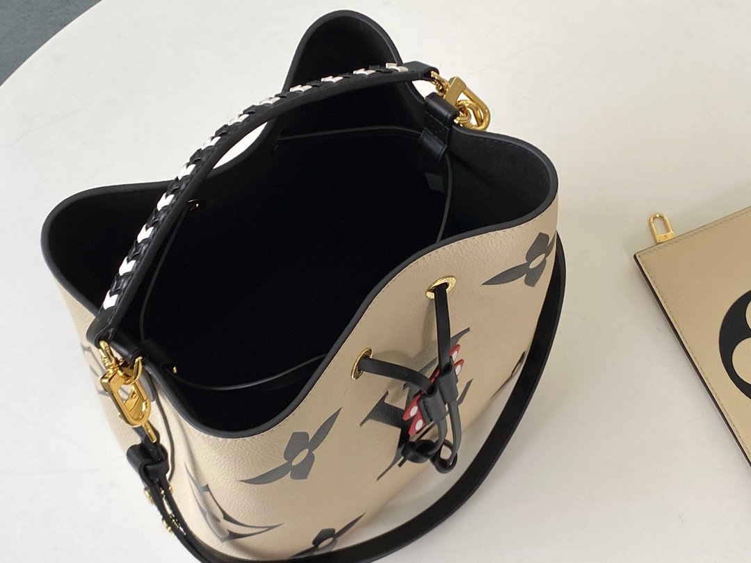 Louis Vuitton NéoNoé Crafty Bucket-26*26*17.5CM