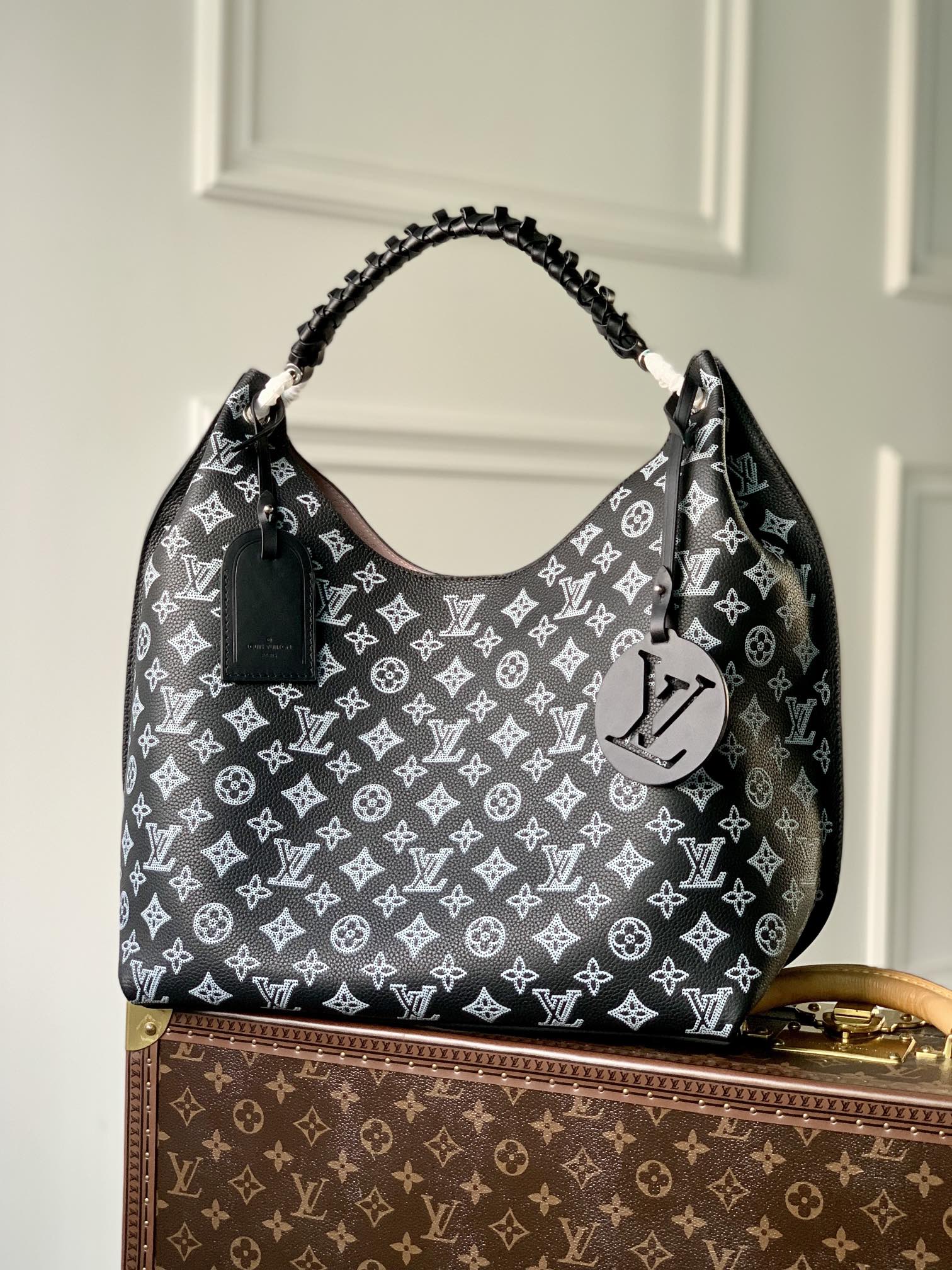 Louis Vuitton Carmel Hobo Bag-35*40*17CM