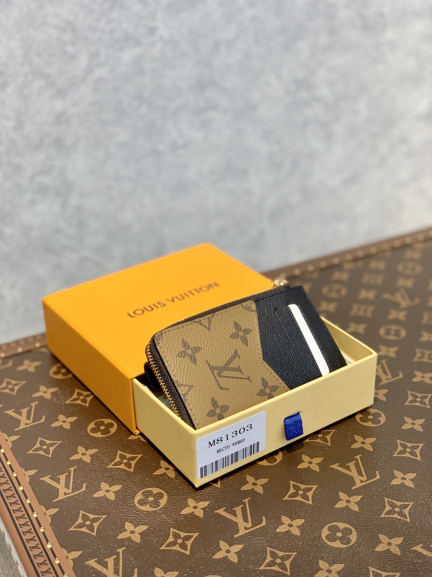 Louis Vuitton M81303 Recto Verso -13*9.5*2CM Louis Vuitton M81303 Recto Verso -13*9.5*2CM