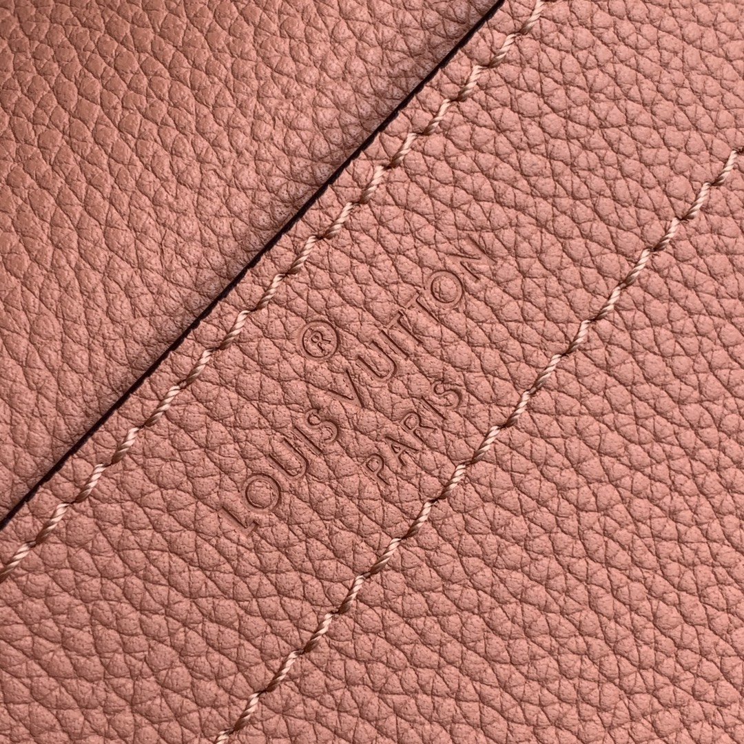 Louis Vuitton Lockme Handbags PM-M57073-23*17*11CM Louis Vuitton Lockme Handbags PM-M57073-23*17*11CM