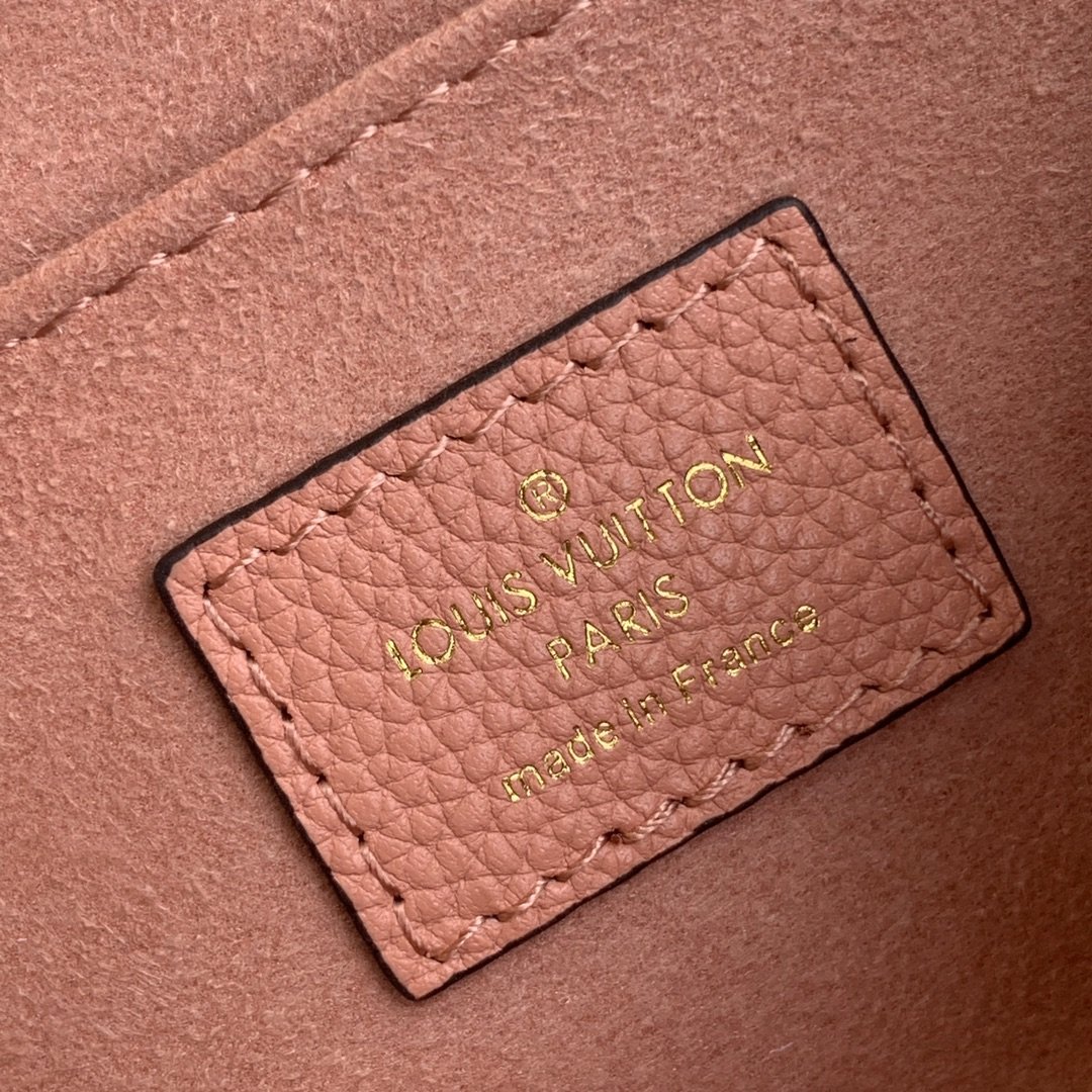 Louis Vuitton Lockme Handbags PM-M57073-23*17*11CM Louis Vuitton Lockme Handbags PM-M57073-23*17*11CM