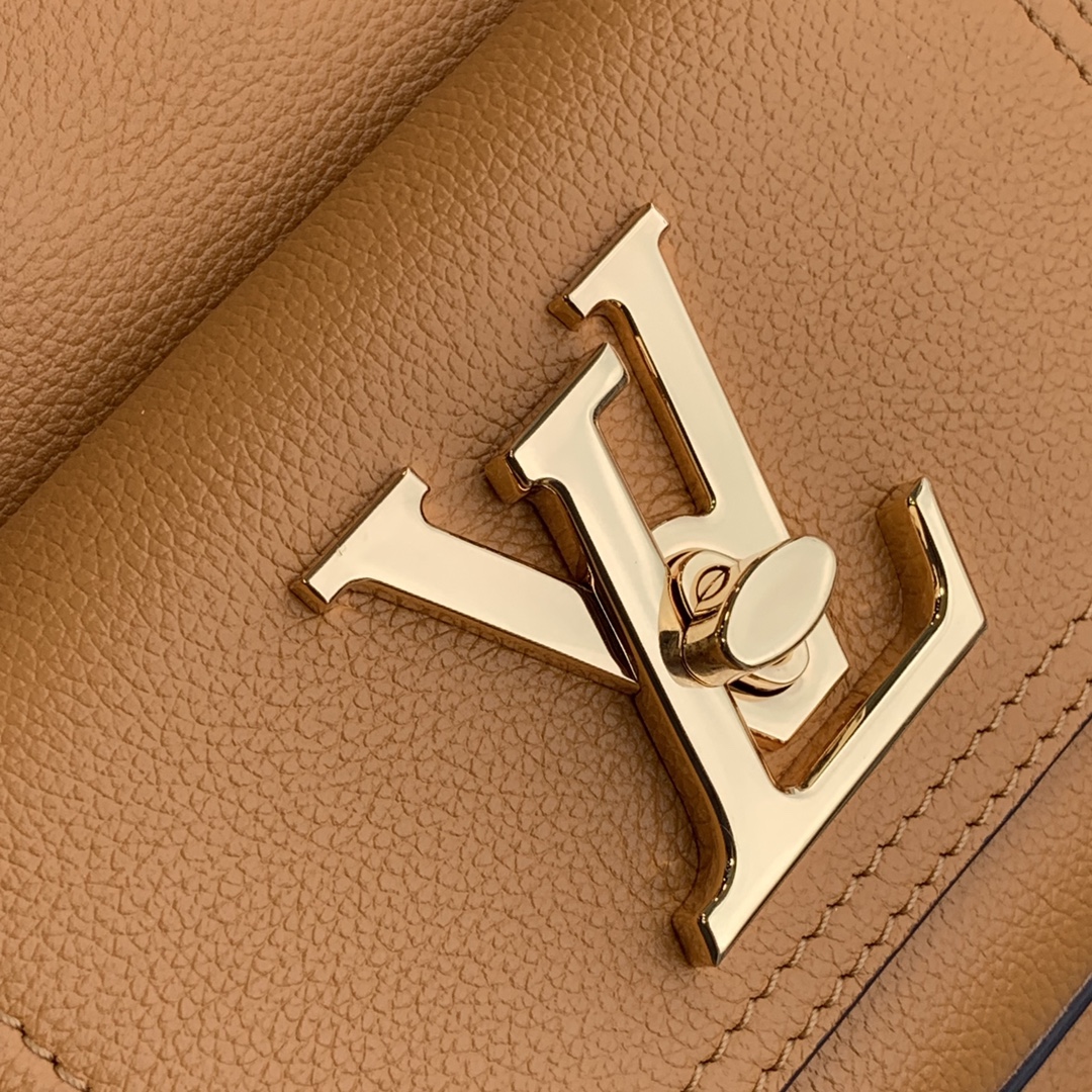 Louis Vuitton Lockme Bucket-20*13*22CM