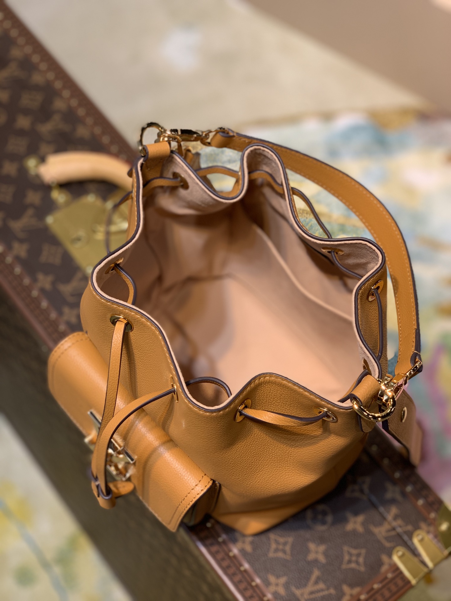 Louis Vuitton Lockme Bucket-20*13*22CM Louis Vuitton Lockme Bucket-20*13*22CM