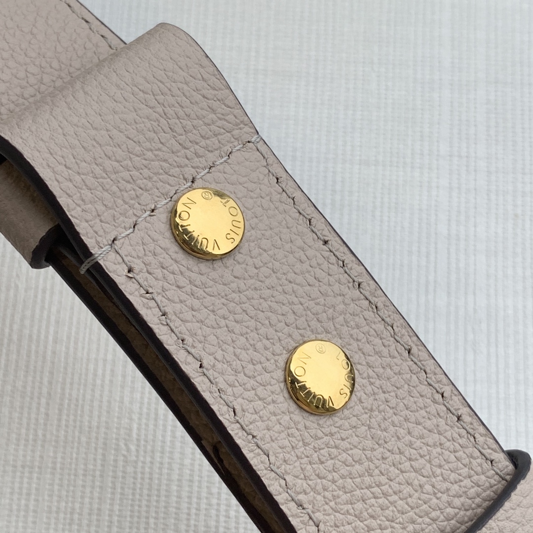 Louis Vuitton Lockme Bucket-20*13*22CM Louis Vuitton Lockme Bucket-20*13*22CM
