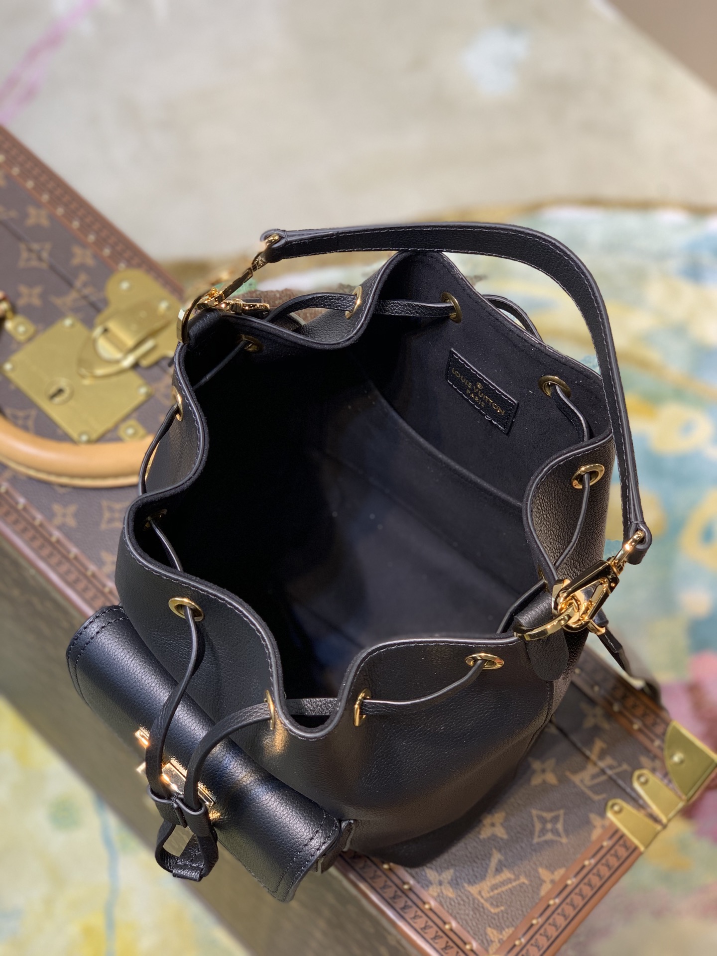 Louis Vuitton Lockme Bucket-20*13*22CM Louis Vuitton Lockme Bucket-20*13*22CM