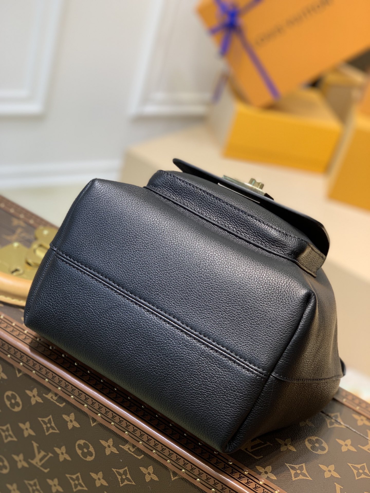Louis Vuitton Lockme Bucket-20*13*22CM Louis Vuitton Lockme Bucket-20*13*22CM