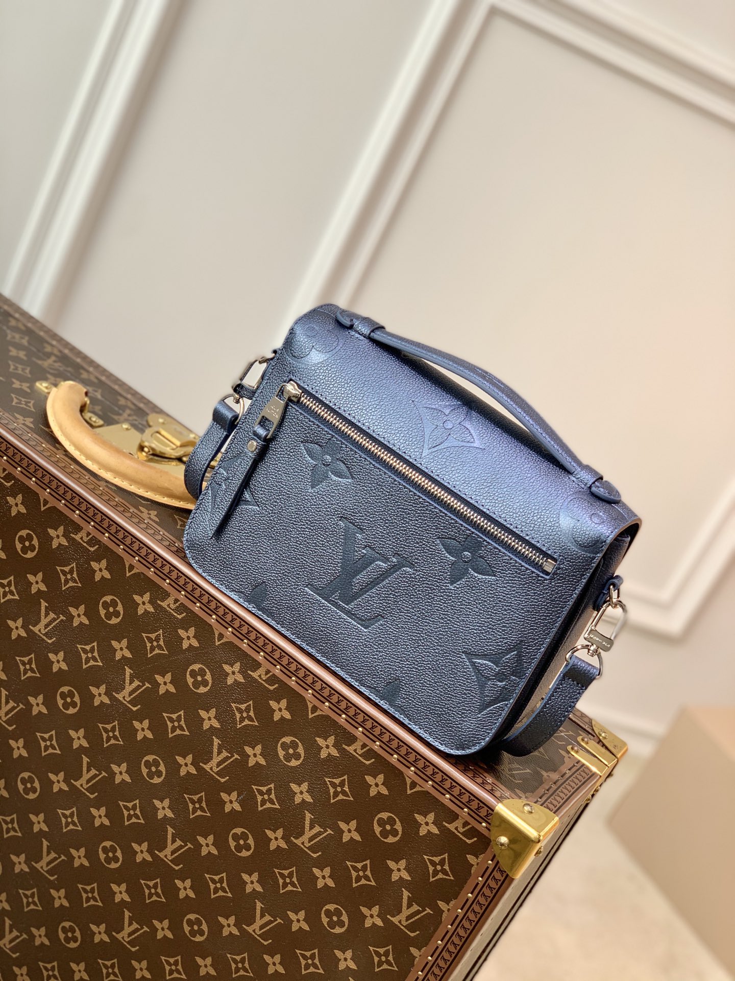 Louis Vuitton Pochette Metis Handbags-Navy Blue-25*19*7CM