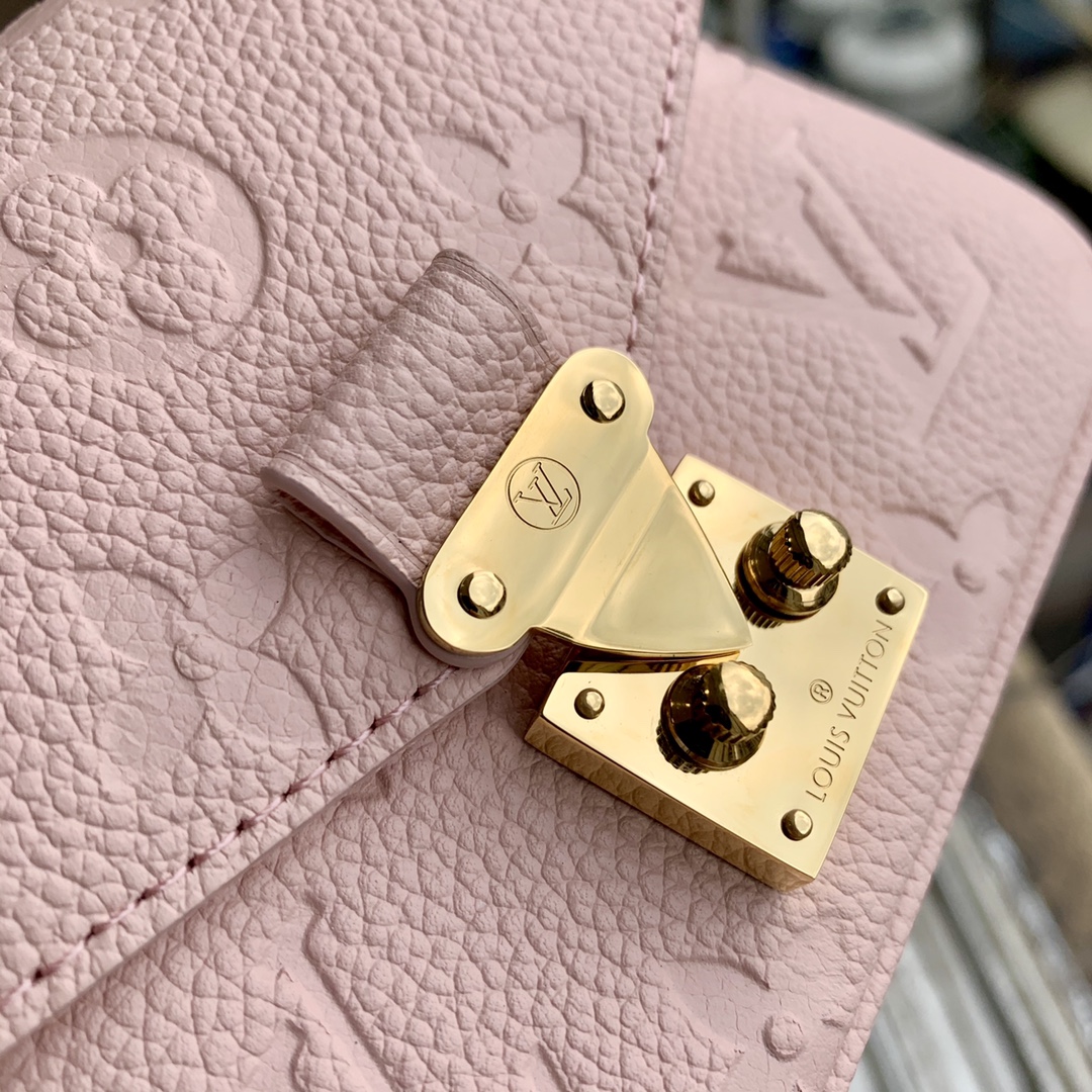 Louis Vuitton Micro Metis Handbags-14*11* 3.5 CM