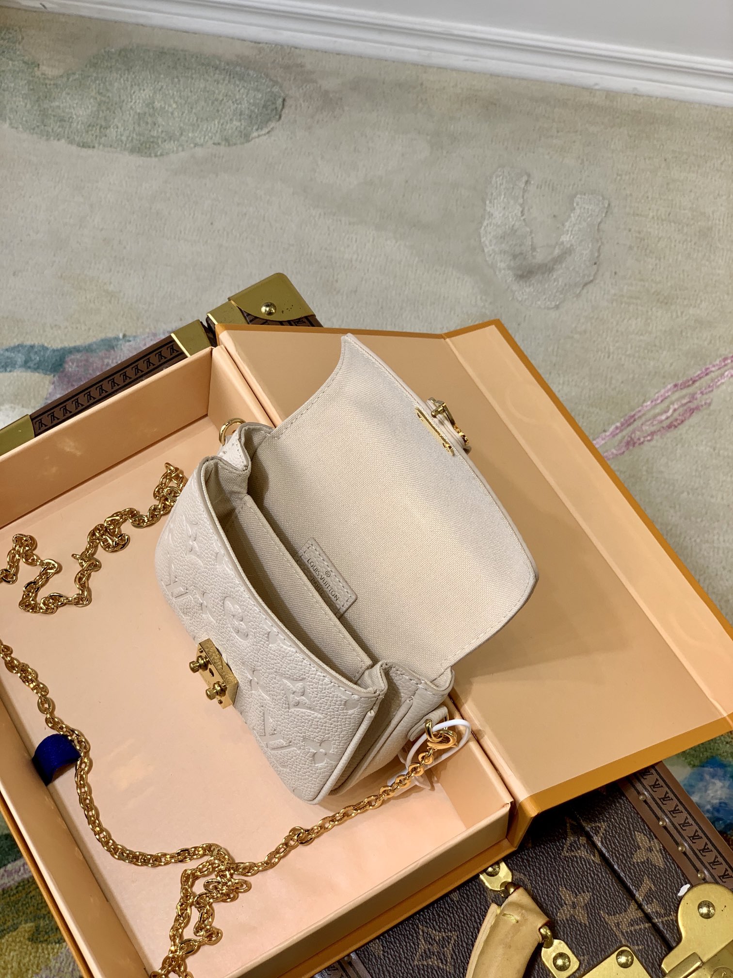 Louis Vuitton Micro Metis Handbags-14*11* 3.5 CM