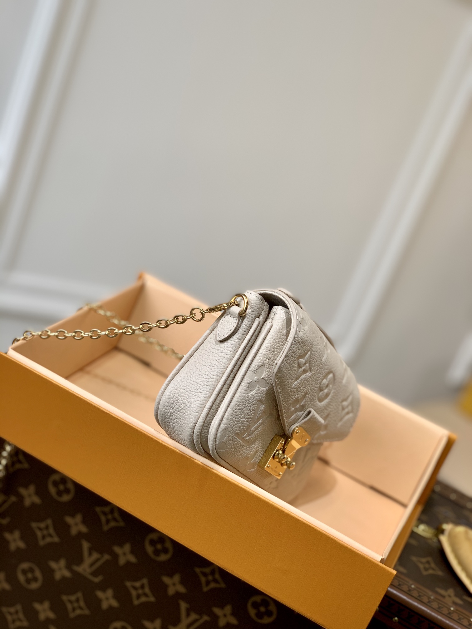 Louis Vuitton Micro Metis Handbags-14*11* 3.5 CM