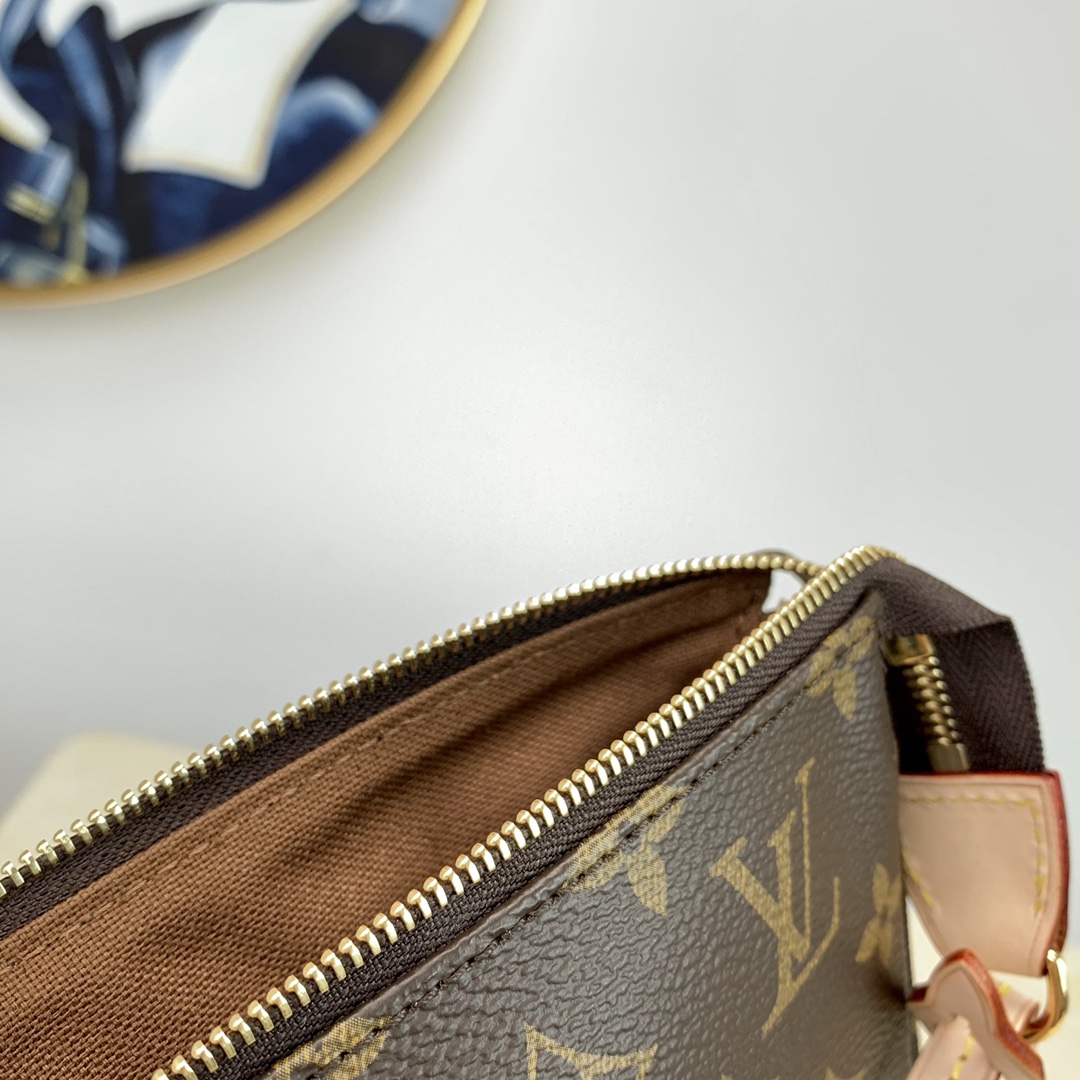 Louis Vuitton Pochette Accessoires-21*13*3CM