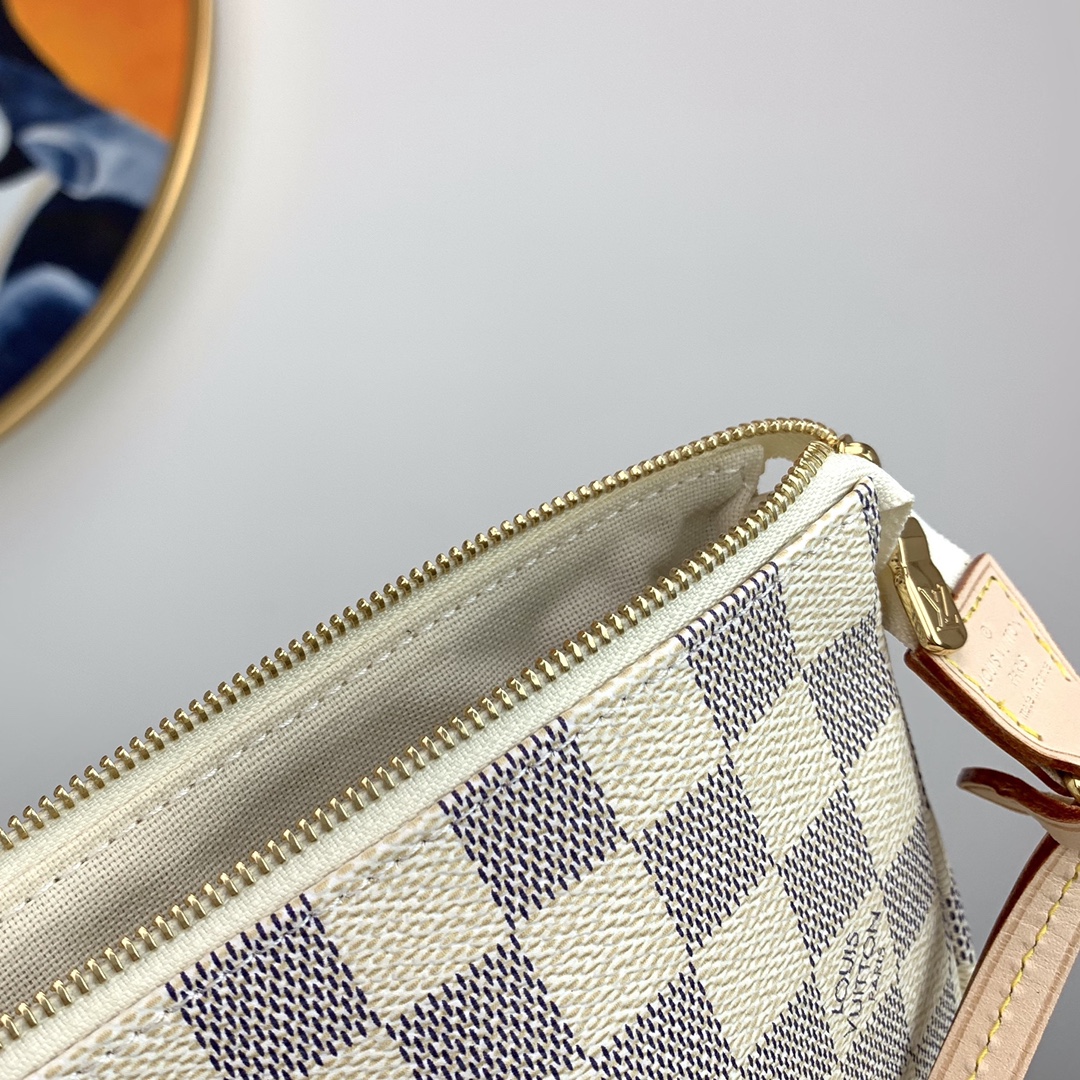 Louis Vuitton Pochette Accessoires-21*13*3CM