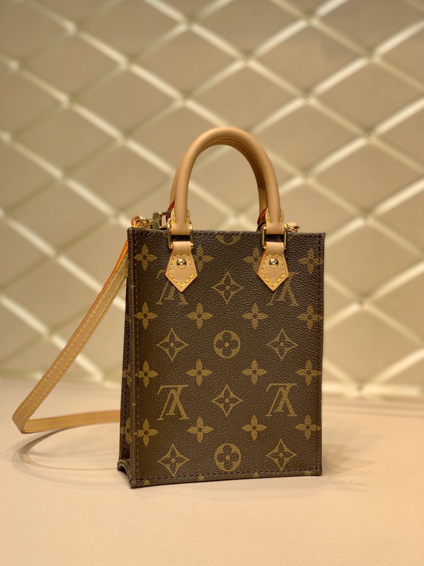 Louis Vuitton Petie Sac Plat Tote-17*14*5.5CM Louis Vuitton Petie Sac Plat Tote-17*14*5.5CM