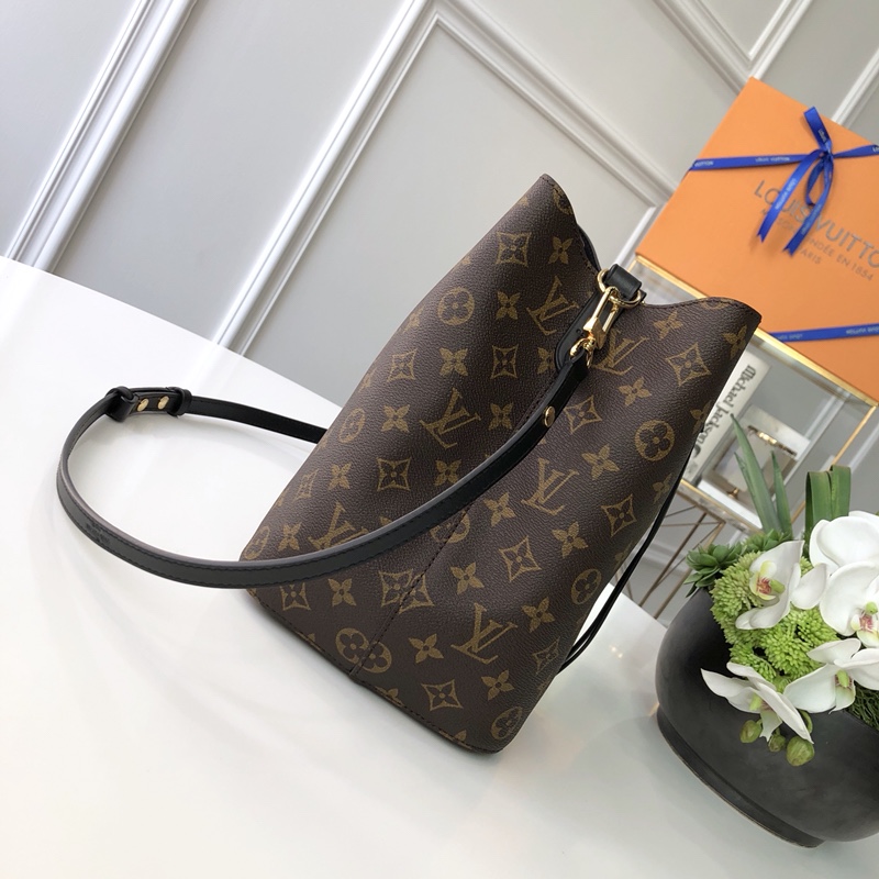 Louis Vuitton NéoNoé Bucket Bag -26X22X27CM