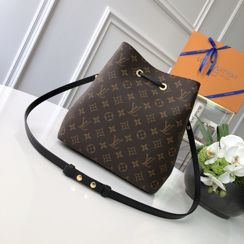 Louis Vuitton NéoNoé Bucket Bag -26X22X27CM