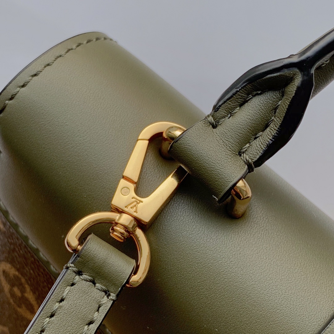 Louis Vuitton Locky BB Bag -21* 17.0*8CM Louis Vuitton Locky BB Bag -21* 17.0*8CM
