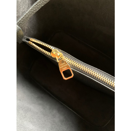Louis Vuitton Wild at Heart NéoNoé Bucket Bag -26X22X27CM