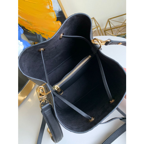 Louis Vuitton Wild at Heart NéoNoé Bucket Bag -26X22X27CM