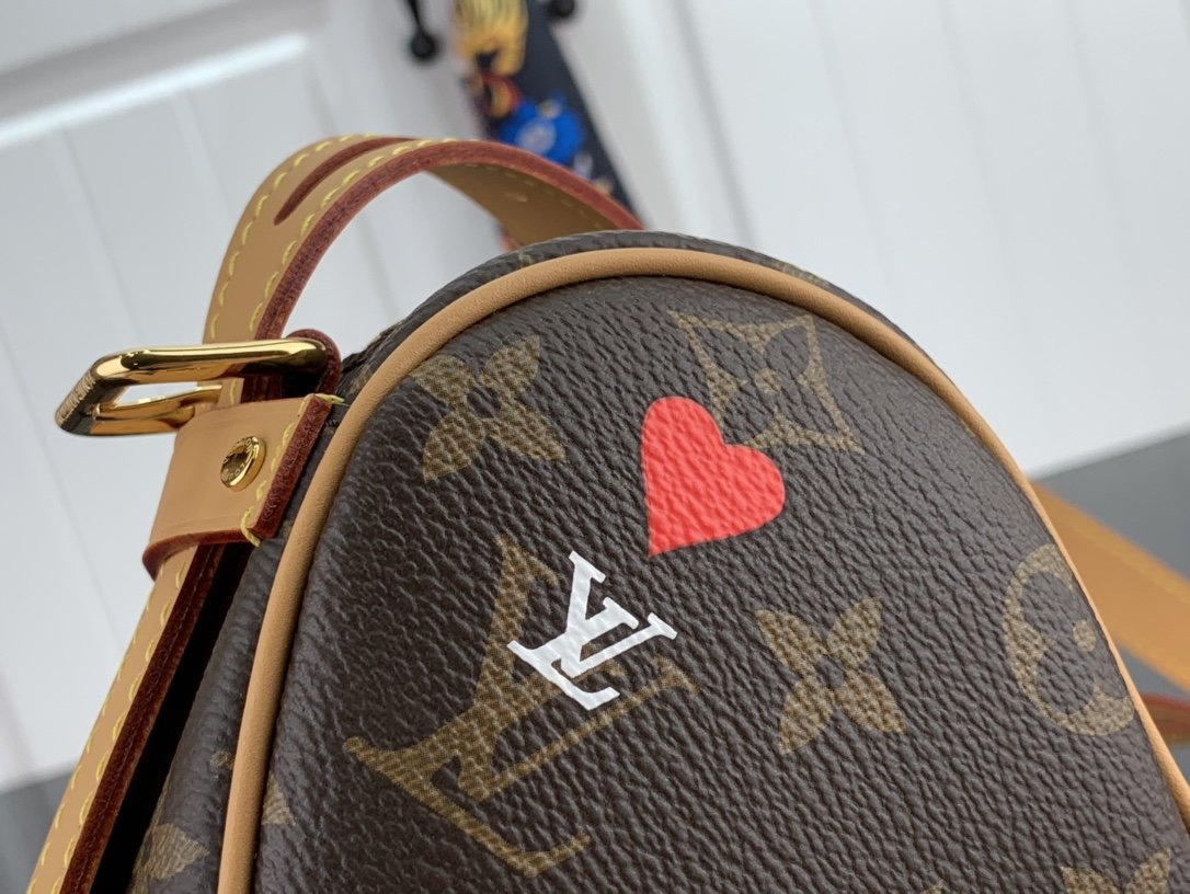 Louis Vuitton Love Handbags-M45149 -22*20*6CM Louis Vuitton Love Handbags-M45149 -22*20*6CM