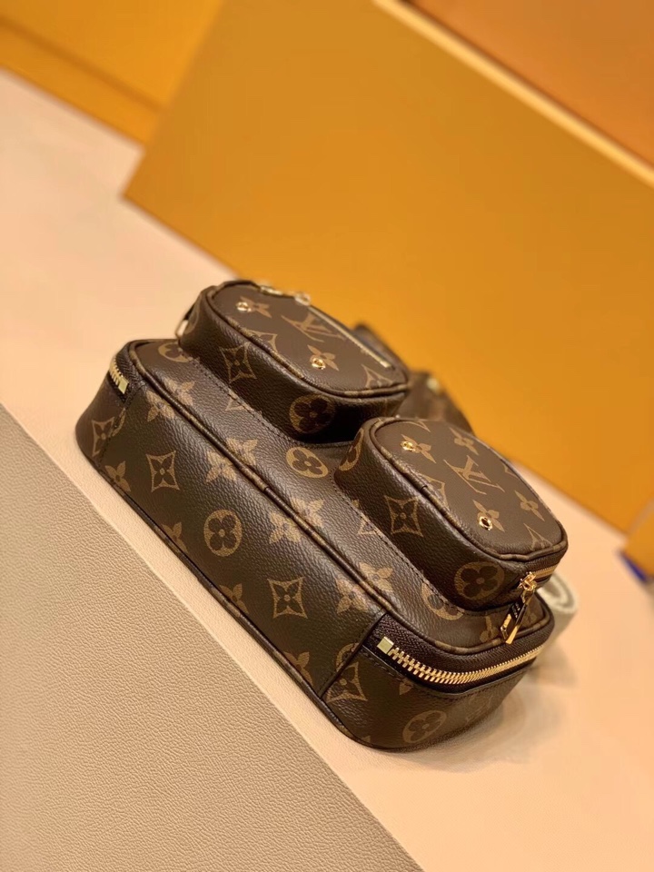 Louis Vuitton M80446 Utility Crossbody – 18*11*10CM Louis Vuitton M80446 Utility Crossbody – 18*11*10CM