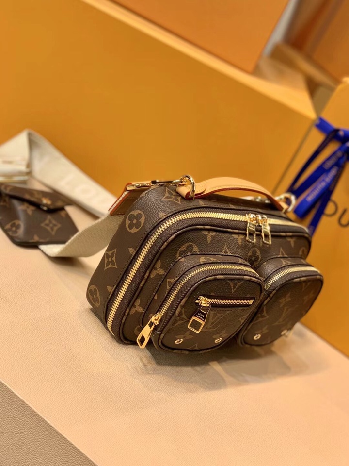 Louis Vuitton M80446 Utility Crossbody – 18*11*10CM Louis Vuitton M80446 Utility Crossbody – 18*11*10CM
