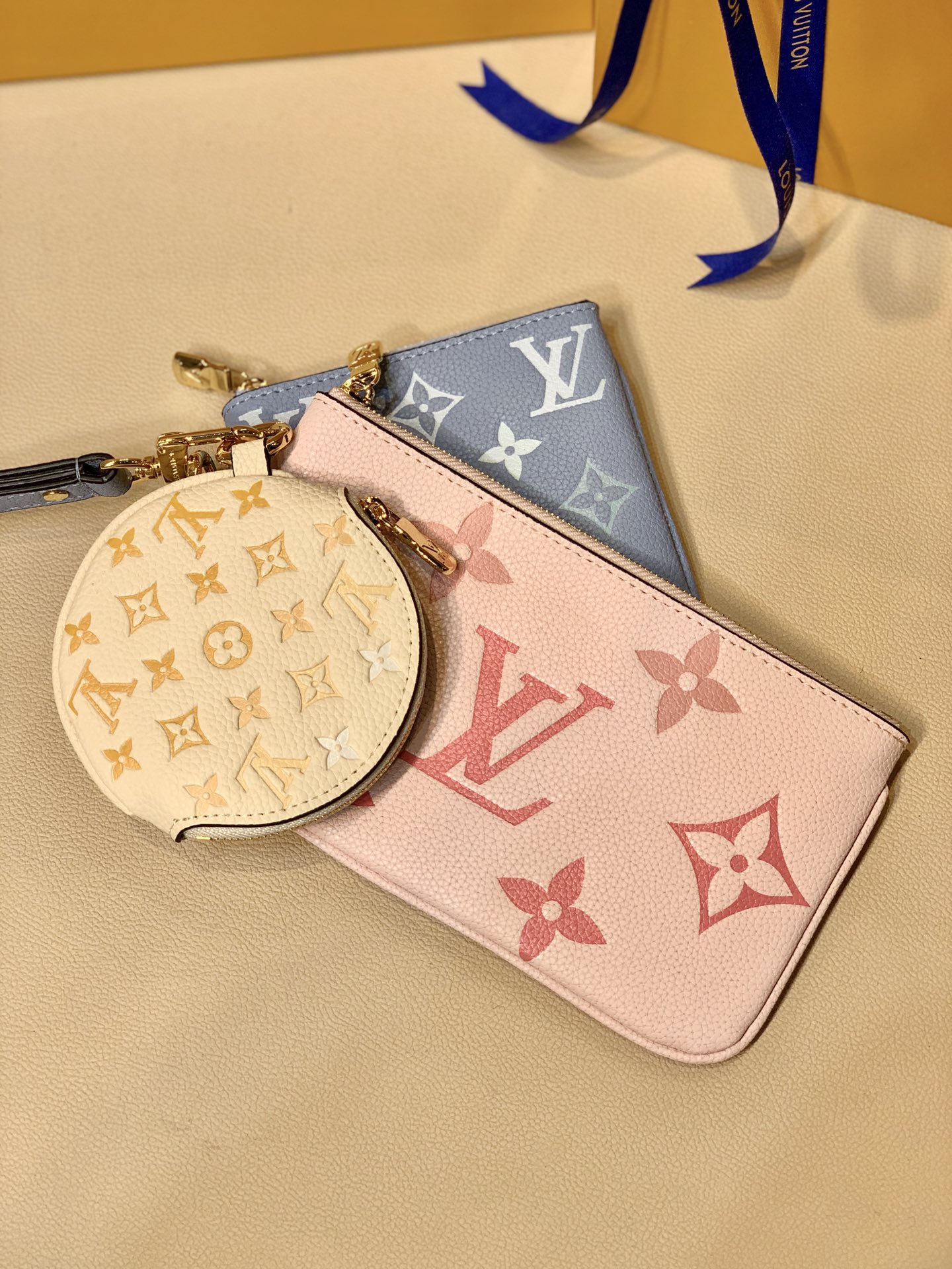 Louis Vuitton By The Pool Pouch-20*12*3CM