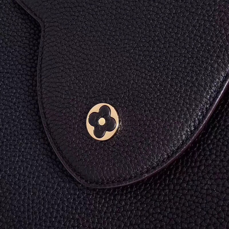 Louis Vuitton Capucines Bag-31.5*20*11CM