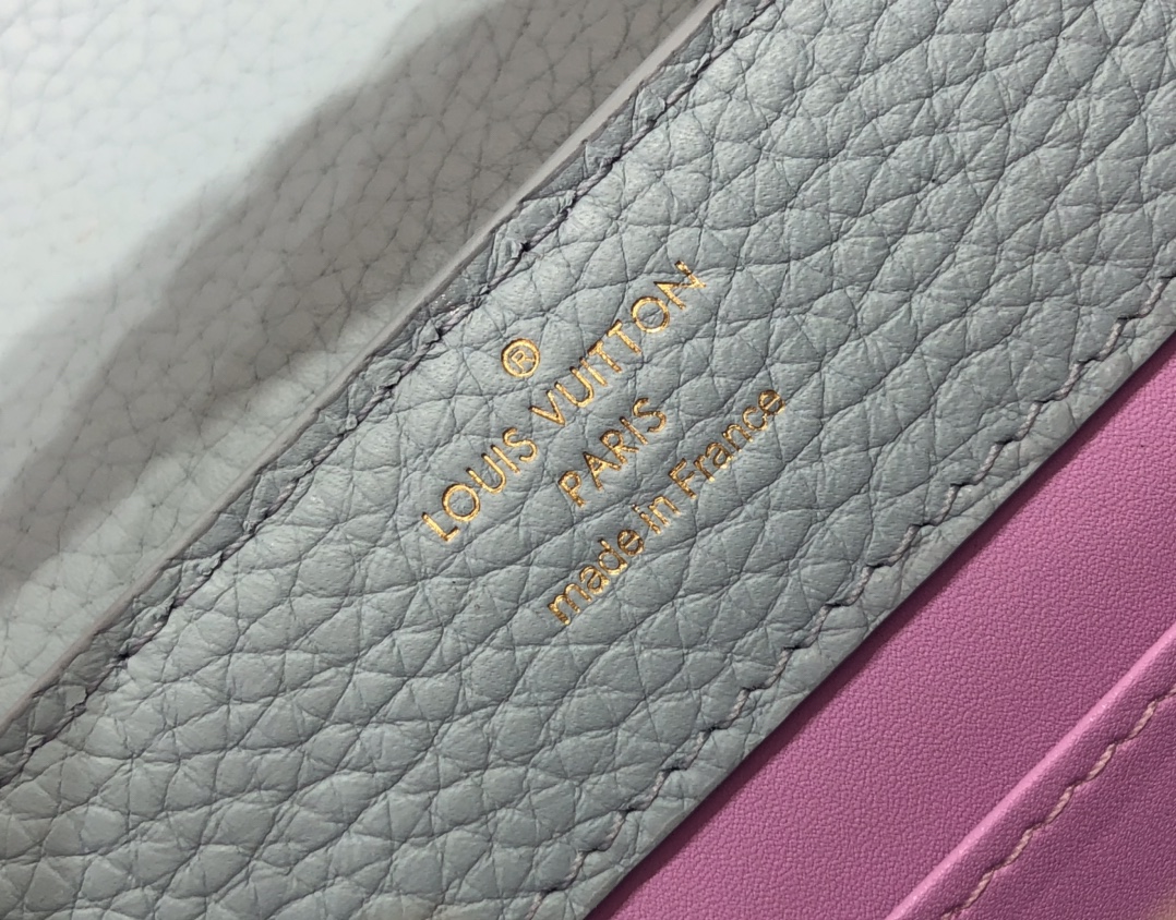 Louis Vuitton Capucines Bag-27*18*9CM