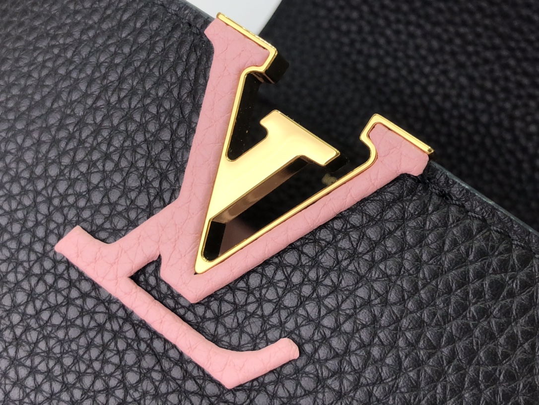 Louis Vuitton Capucines Bag-27*18*9CM