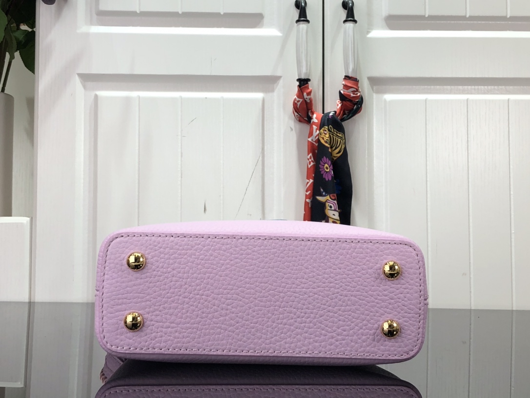 Louis Vuitton Capucines Bag-27*18*9CM