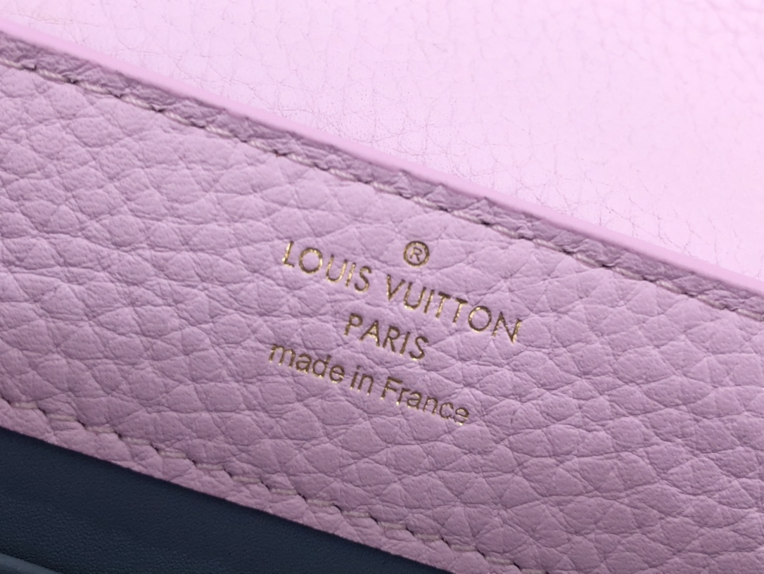 Louis Vuitton Capucines Bag-27*18*9CM