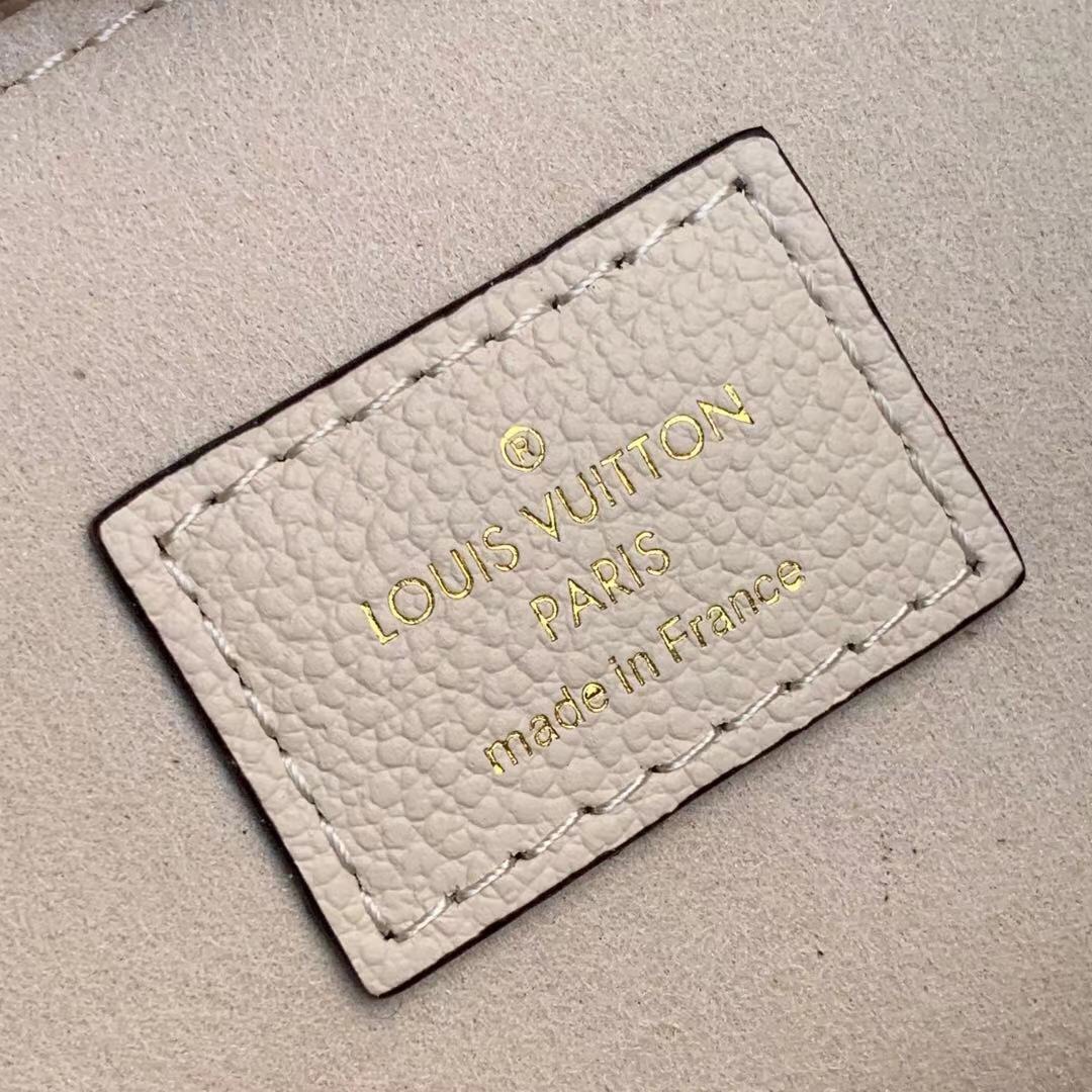 Louis Vuitton Pochette Metis Handbags-25*19*7CM