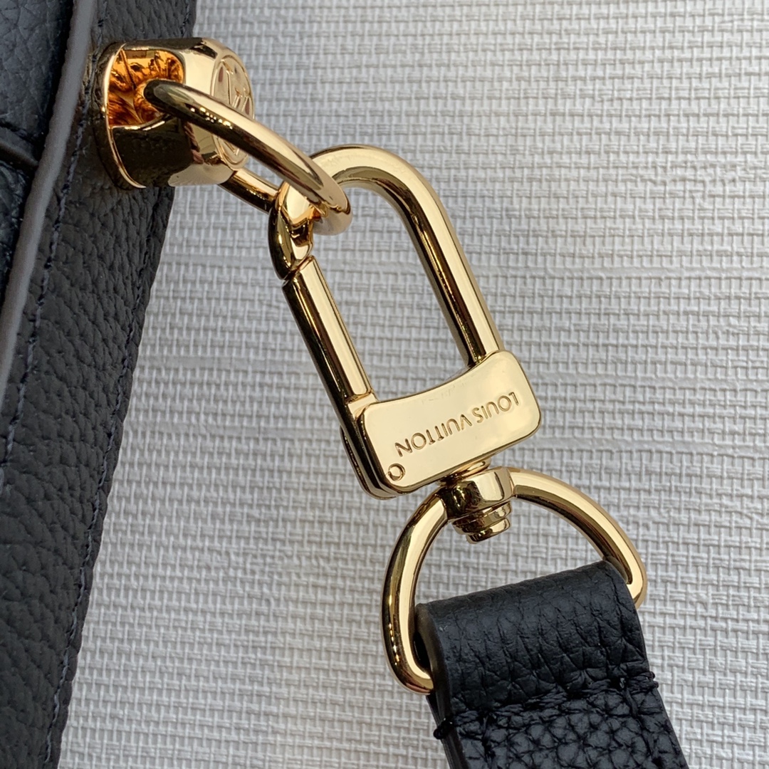 Louis Vuitton Cruiser Handbags-25*22.5*13CM