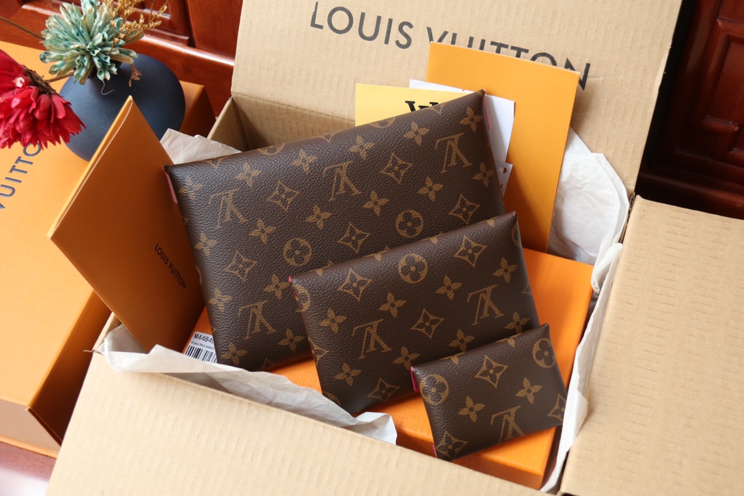 Louis Vuitton Pochette Kirigami Bag-15.5*11.5*0.5CM