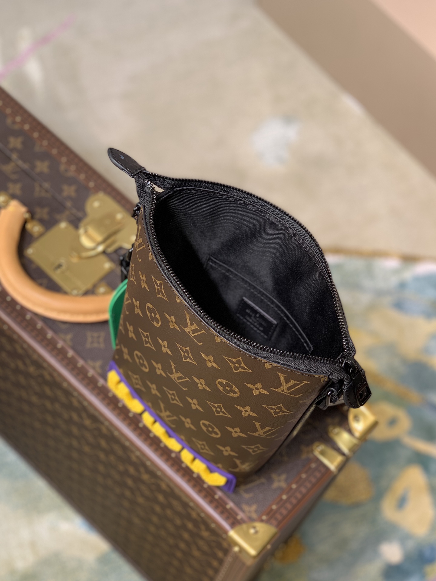 Louis Vuitton Cruiser Handbags-25*22.5*13CM