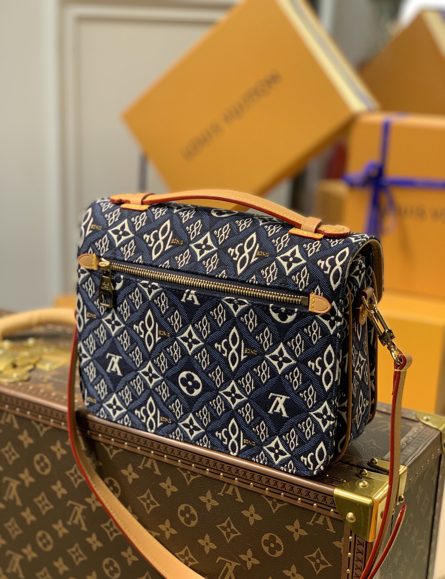 Louis Vuitton Since 1854 Pochette Metis Handbags-25*19*7CM