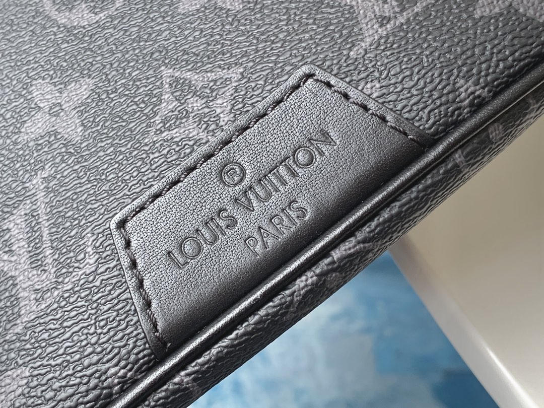 Louis Vuitton Bum Bag-37*14*13CM