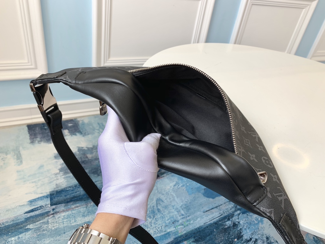 Louis Vuitton Bum Bag-37*14*13CM