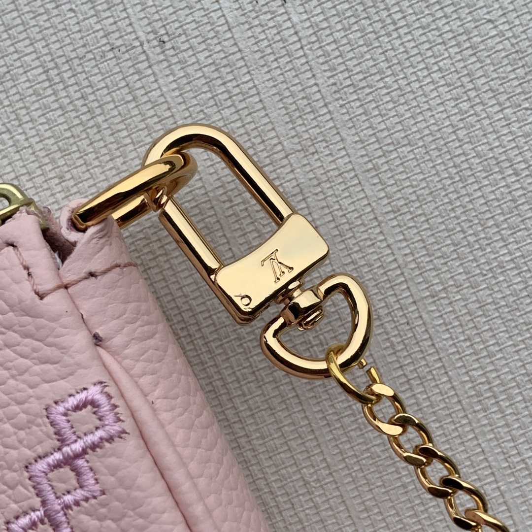 Louis Vuitton Mini Pochette Accessoires-15*9.5*3CM
